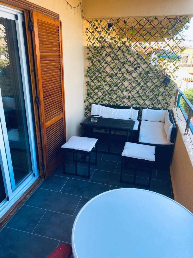 Perfect For Exploring Local Areas And More Torrevieja Esterno foto